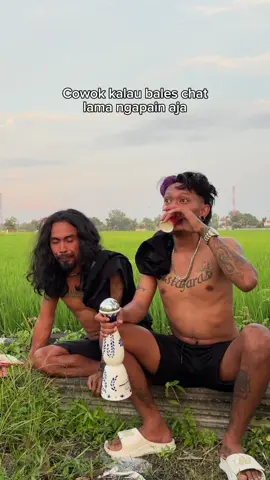 Uyee @Udin larahan  #trend #djiamputh #fyp #krinjingkining #fyp 