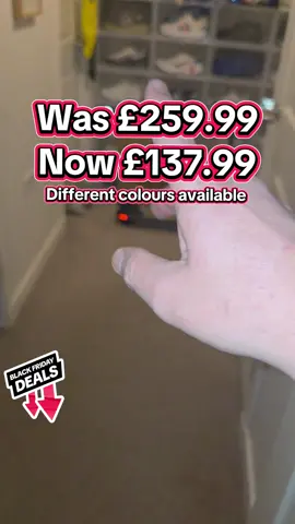 Your kids will love this electric scooter#tiktokmademebuyit #blackfriday #electricscooter #scooter #kidsscooter 