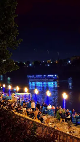 #كتبت_أسمك_على_الحيطان_ #نبيل_الاديب_جديد #قائد_حلمي_جديد  #تصويري_احترافي_الاجواء👌🏻🕊😴  #creatorsearchinsights 