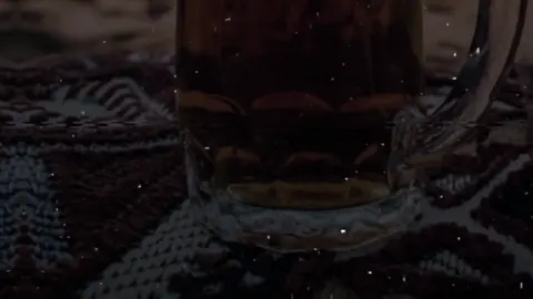 سيبك من ربايه امو 👳🏼‍♀️🤎 #الزناتي #لايك_متابعه_حركة_الاكسبلور❤🦋explorer #تصميم_فيديوهات🎶🎤🎬 #مصطفى_القناوى 