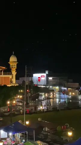 Sudah pahamkan sejauh ini. #rembang24jam #fyp #storywa #tenang #hujan #lasem 