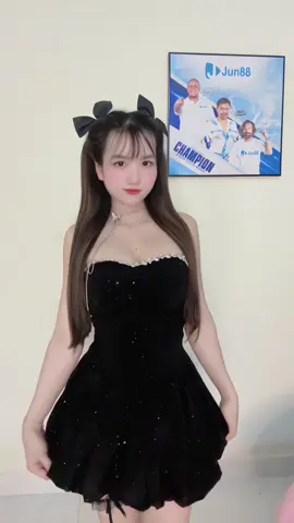 Ai anh cũng cục vàng😒 