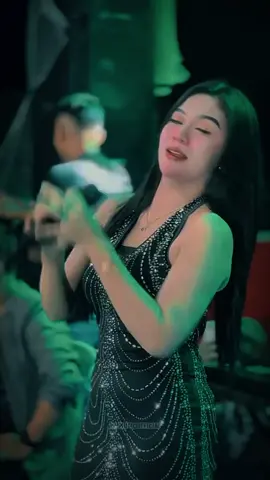 Mencari Alasan - @yantimahardikareal  #mencarialasan #yantimahardika #liriklagu #fyp #foryou 