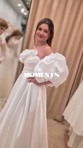 #nuntadevis #rochiimireasa  @Lorelay Bridal Atelier  Iași,  str. Cuza Vodă,  Nr.12A  ❤️❤️❤️👰‍♀️👰‍♀️👰‍♀️
