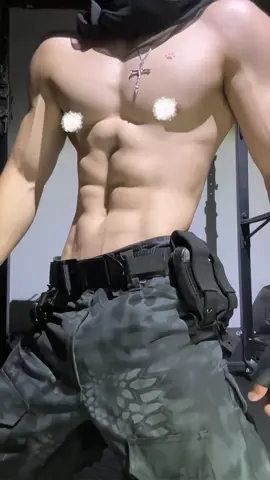 #肩宽腰窄#腹肌 #帅哥 