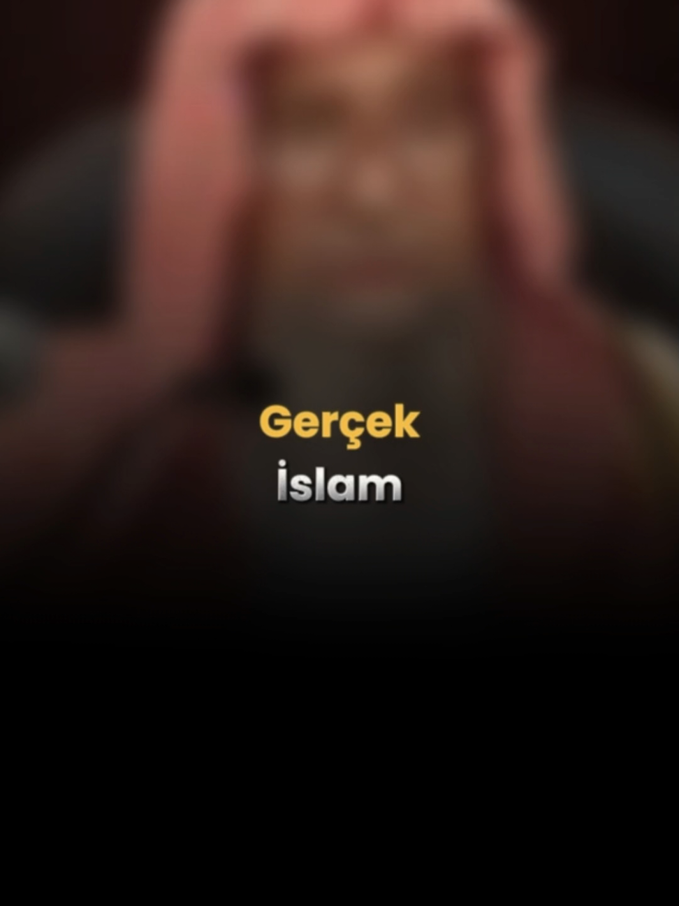 💭 “İlmini Kur’an ve Sünnet’ten Öğren” 📎 İslam doğru bir dindir; onun esasları ve kuralları vardır. Bunları öğrenmek gerekir. İslam’ı taklitle ya da falancanın, filancanın sözüyle alamazsın. Onu Kitap ve Sünnet’ten alırsın ve bu da ancak öğrenmekle olur. Kendi kendine okuyarak değil; âlimlerden öğrenerek, İslam’ı doğru bir şekilde tanırsın. Dindar olan çoktur, fakat doğru dine sımsıkı sarılan azdır. Buna dikkat edin. 🎙 Allâme Şeyh Salih el-Fevzan (hafizahullah) . . . #İlim #Kur’an #Sünnet #DoğruBilgi #İman      