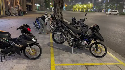 Giờ này còn ai đi dáng mã nữa k nhỉ 🥰😁#y15zr #exdokieng #mxking150 #excited #motogp 