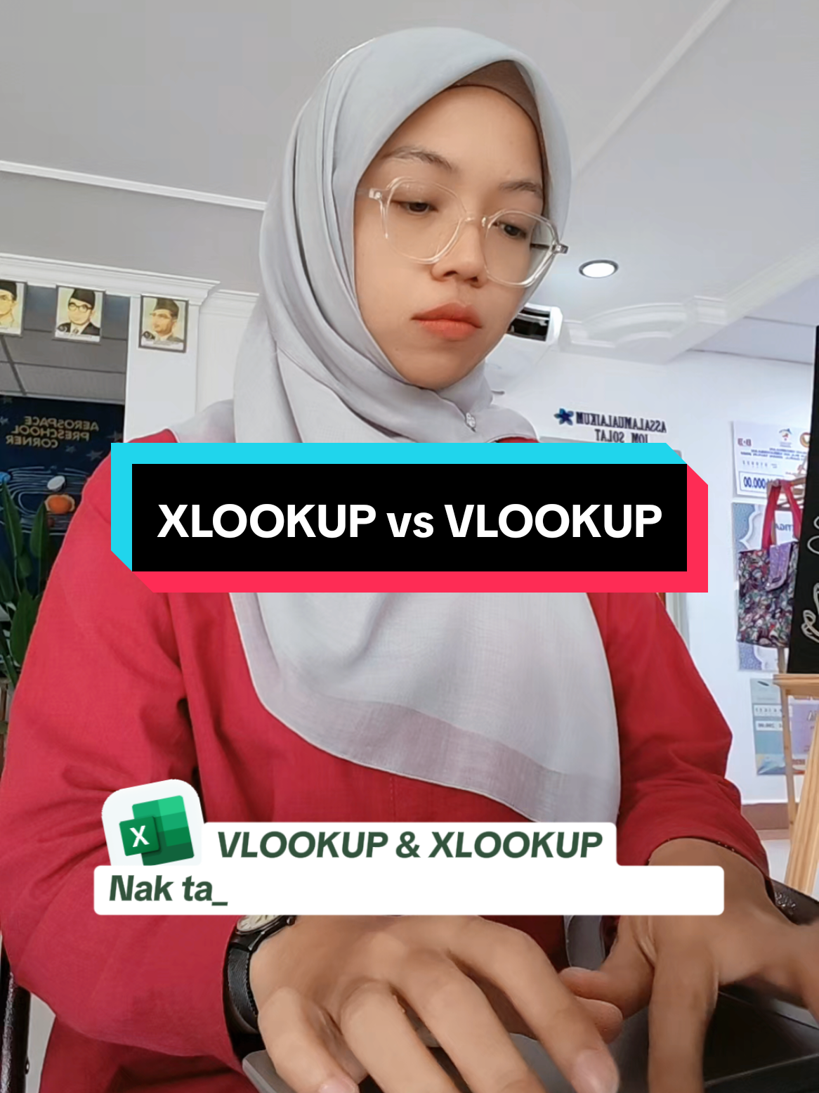 Replying to @ayuwonderlab Formula vlookup ni mudah tapi ada perbezaan juga bagi XLOOKUP vs VLOOKUP tau✅ #ExcelHack #EduTok #creatorsearchinsights #exceltips 