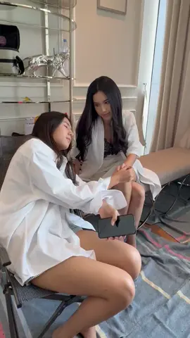 ดูเขาเราเขิน ซ้อมก่อนเข้าฉาก #reneeveronicaa  #พิษรัก #มิวเน่  #poisonouslovetheseries  #fyppppppppppppppppppppppp 