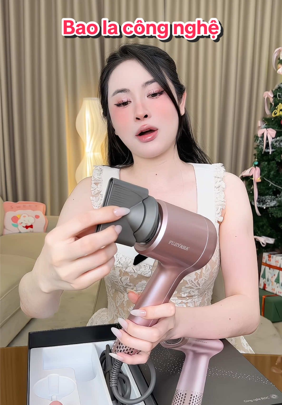 Không đơn giản là máy sấy mà nó còn mang lại cảm giác thư giãn và chăm sóc tóc ❤️#Fujiyama #Maysaytoctinhdau #Thiennamtech #maysaytocionam #minm7review 