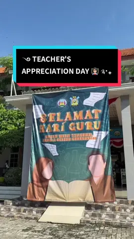 ࿓ 𝗧𝗘𝗔𝗖𝗛𝗘𝗥'𝗦 𝗔𝗣𝗣𝗥𝗘𝗖𝗜𝗔𝗧𝗜𝗢𝗡 𝗗𝗔𝗬 👩🏻‍🏫 ༉‧₊ 𝐻ꫀᥣᥣ𝑜 𝐵𝑜𝑜ꪑᥲ᥉ 𝐿ꫀᥲɾᥒꫀɾ! 📔 𓏲 ๋࣭ 🎞 ᭡ Momen berharga ini hadir dalam perayaan 𝐻𝐴𝑅𝐼 𝐺𝑈𝑅𝑈 yang penuh dengan rasa kebahagiaan serta kebanggaan kepada guru kami 🙆🏻‍♀️ 𝑲ami ucapkan terima kasih kepada para guru SMAN 1 Kebomas yang telah membimbing dalam menempuh ilmu 🌠 Pengorbanan dan kesabaran kalian akan selalu kami kenang. Setiap ilmu yang engkau berikan adalah bekal terbaik bagi kami untuk meraih impian 💭 🔖 — 𝐒𝐞𝐥𝐚𝐦𝐚𝐭 𝐇𝐚𝐫𝐢 𝐆𝐮𝐫𝐮 𝟐𝟎𝟐𝟓 .𖥔 ݁ #PKOSISSMANEMAS #HariGuru2025 #HappyTeachersDay #fyp