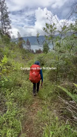 Speechless sepanjang Jalan  #traveltiktok #pendakigunung #burniklieten2930mdpl #jejakkakizizi 