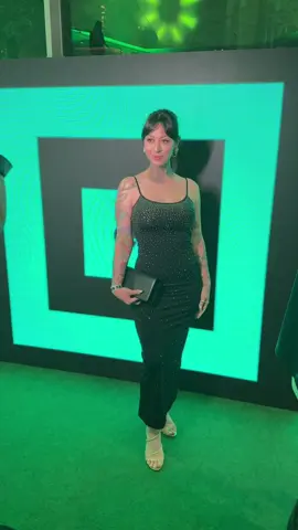 como eu vou explicar que é a mesma pessoa? 😂