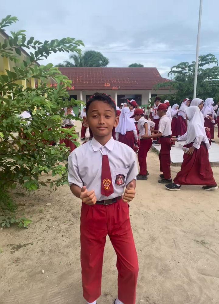 mundur dlu🙏🚭.#mundurduluan#fotolive #4upageシ#masukberandafyp#foryoupage 