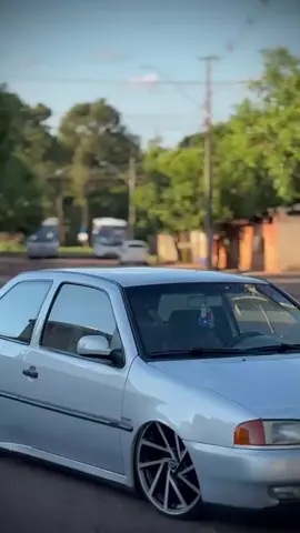 O SONHO JÁ VEM DE CRIANÇA ❤️🙌 .. .. .. .. #tiktok #carrobaixo  #volkswagen #felicidade  #viral 
