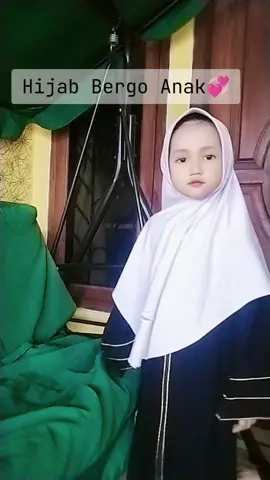 #kerudunganakperempuan #hijabanak #jilbabanak #hijabbergoanak #hijabanaksekolah 