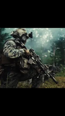 USMC Style 🌳🔫💪🏼 #usmc #marines #usmilitary #usarmy 