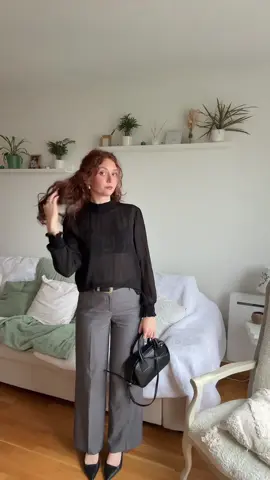 Un petit brouillon 🤭 #outfit #outfitinspo #outfitoftheday #outfitinspirations #outfitcheck 