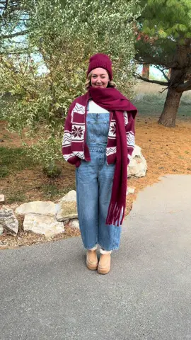 it’s layering season & this burgundy is the color we’ve been wanting 🤩 #winteroutfit #scarfoutfit #barreloveralls #boutiqueshopping #cozyoutfit 