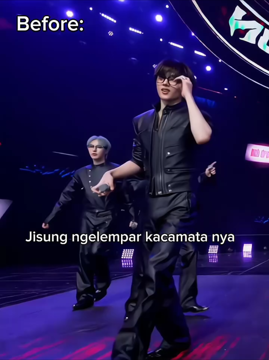 Terpantau sampe sekarang Jisung masih nyari kacamata nya😭🤣#jisung #nctdream 