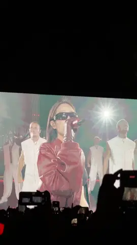 Like Jennie in Singapore D-1😭#bp_dinny🤍 #BLACKPINK #JENNIE #BLINK #fst♡ 