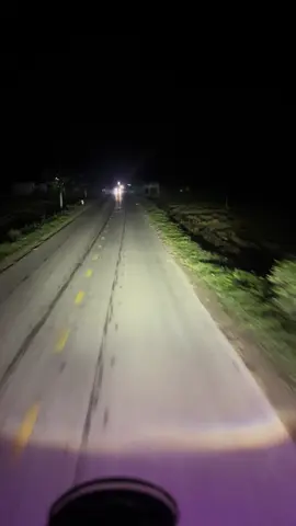 Tìm lại bầu trời#tuanhung #nhạchaymỗingày #8x9x_tuổi_thơ 