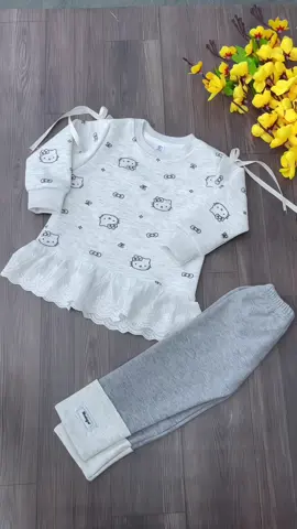 Set bộ dài tay nỉ 2 da cho bé gái #thoitrangtreem #xh #setbegai #bodaitayni2da #bodaitaybegai 