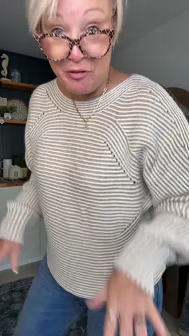 These sweaters are perfectly oversized and come in so many great color choices! Grab this deal while they’re still available!  #tiktokshopholidayhaul #sweater #oversizedsweater #midsizefashion #affordablefashion 