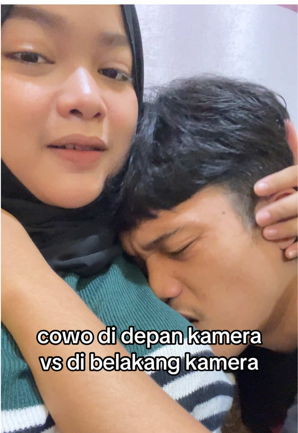 kaget sadar kamera🥹