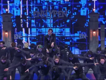 THIS PERFORMANCE IS CRAZY GOOD OMG #ENHYPEN #BADDESIRE #MAMA2025 #DANCEBREAK 