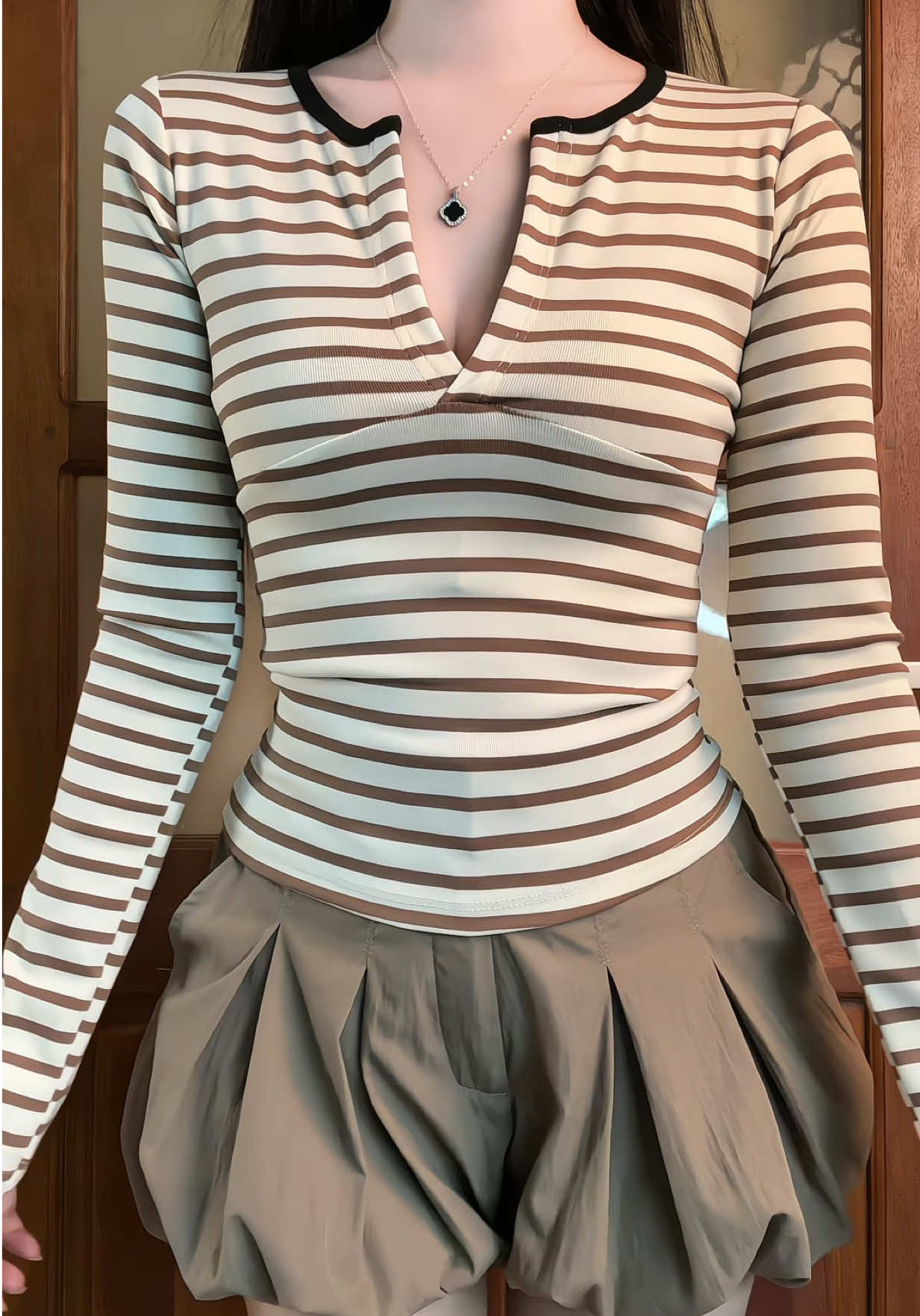 Dự là e này sẽ hot từ năm này qua năm khác lun,xinhhh cực á🤩🤩🤩#aokieu #aohottrend #aothun #aothundaitay #xuhuong 