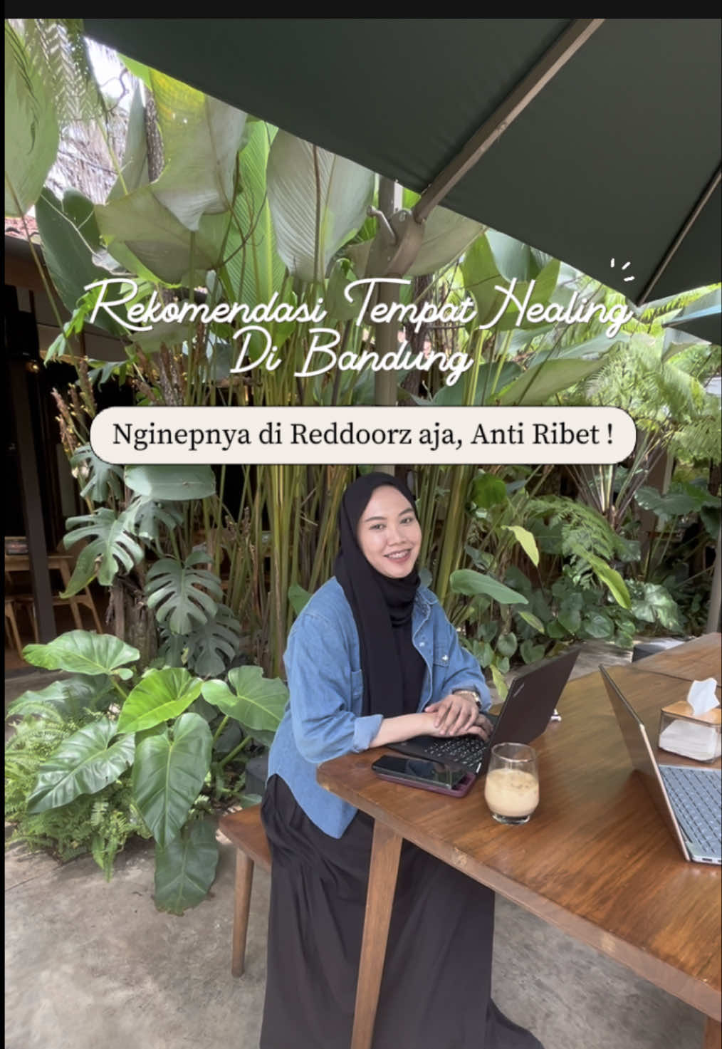 Healing di tengah Kota Bandung?? YES, ada beneran!habis explore hutanika, lanjut nginep nyaman & hemat di RedDoorz Premium Near Bandung Stasion dan jangan lupa Booking Hotelnya di Aplikasi @RedDoorz Indonesia dengan pakai kode promo 