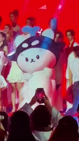 เต้นดุ๊กๆอยู่ตัวเดียวเลยอ้วมเอ๊ยย 🐳🐻‍❄️ #skintificxpolcasa  #polcasan #ยัยซัง #โพก้าซัง  #beautrium14thanniversary 