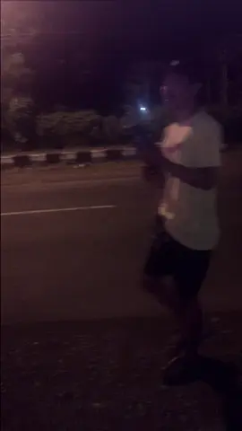 Bukan tentang seberapa mahal pemberiannya,tapi berapa besar effortnya atas pemberiannya✨✨ Matursuwun nggh mas @bayor legal #fyp #foryoupage #jjcapcut #herekbanjarnegara #banjarnegaraterkini 