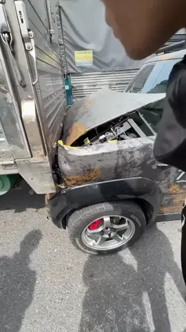 Vừa giữ giá, lại còn giữ mạng, đó là bé ba.#vf3 