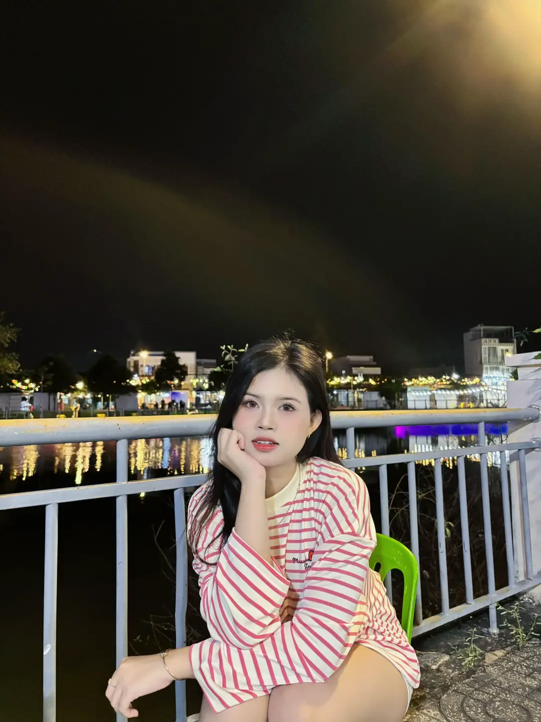 Hoa đẹp đến mấy hoa lại tàn, người để trong lòng mãi chẳng thể tan. Dù em có là loài hoa khó trồng, thì người có lòng vẫn trồng em thật tốt. 💐🌹 #baria #xuhuong #76quangngai 