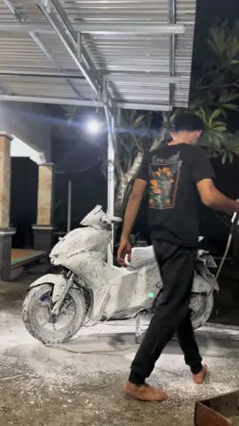 mandi malam #aeroxalpha #fyp 