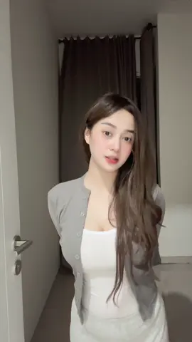 buat sehari2 nyaman bgt tanktopnya 