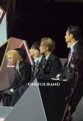 engene lihat lah reaksi mereka 😭😭 #enhypen #mama2025 #mamaawards #fyp 