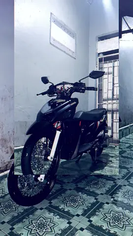 Biar apa ? Biarin 🤙😝 #miom3hitam🖤  #miom3sulawesi🏁  #fyp #xybca  #capcut 