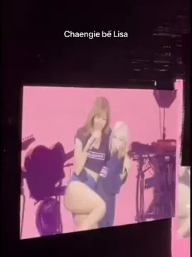 úi giời ơi bé ngoan bé khoẻ quá #rosie #lisa #chaelisa #lichaeng #thaianh11273 
