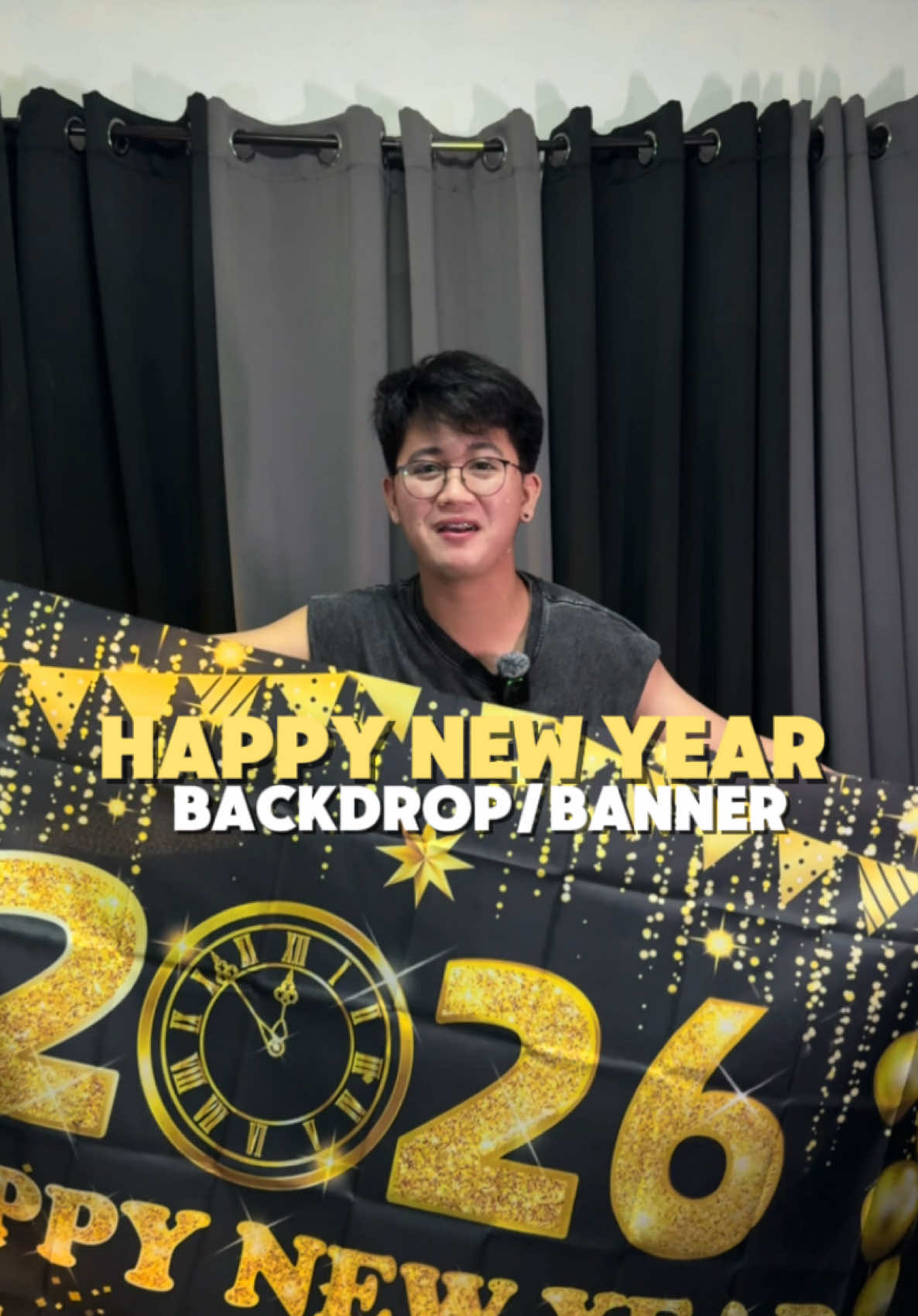 Bumili na ako baka maubusan eh 🤭🤩 #happynewyearbanner #happynewyearbackdrop #2026 