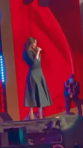 #trending #fyp #creatorsearchinsights #flowers #vairal 