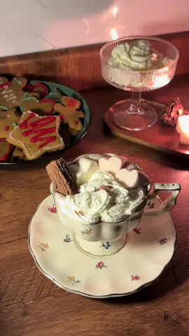 هوت شوكليت🤎☕️🍫⛄️❄️🔥 #ترند_الشتاء #هوت_شوكليت #hotchocolate #شتاء #رجعت_الشتوية 