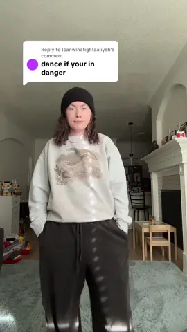 Replying to @Icanwinafightaaliyah 