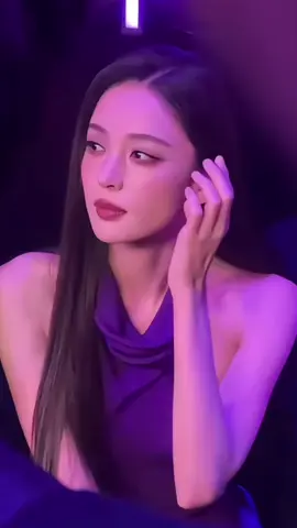 💜💜💜💜 #gulinazha #古力娜扎 #gulinazha🇰🇭🇨🇳 #nazha #colucnatrat #viral #viralvideo #foryou #typ 