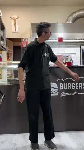 Vi  aspettiamo in via dei Pini 38, Enna bassa Vicino la facolta di Psicologia #ordinaonline #videoviral #foodporn #BurgersInTown #SnackTime 