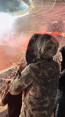 cinta yg ga pernah padam🧡#persija #foryou 