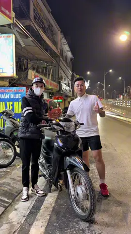 Vớt vát cuối ngày 2 e rời quán nghèo