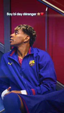 #videoviral #footballtiktok #fcbarcelona🔵🔴🇪🇦 #lamineyamal @Lamine Yamal 